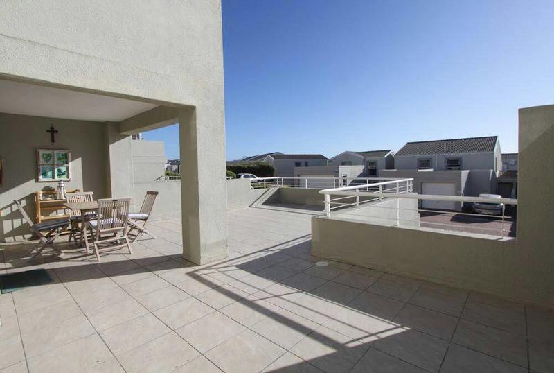 2 Bedroom Property for Sale in Big Bay Western Cape